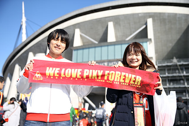 試合情報 2013J1リーグ第33節：名古屋グランパスvsヴァンフォーレ甲府 名古屋グランパス PIXY FOREVER Tシャツ L