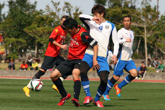 グランパスフォトギャラリー Grampus Photo Gallery 永井謙佑 の検索結果 カテゴリー絞込み すべて表示 サッカースクール 練習試合 試合 イベント 選手 グランパスくんファミリー ホームタウン活動 ファンクラブ グッズ その他 アカデミー プレスリリース