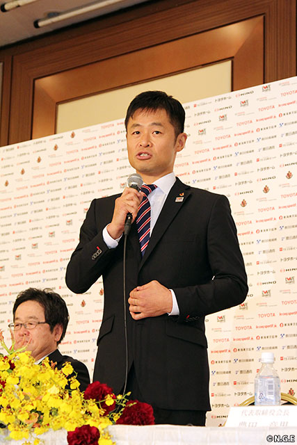 小倉隆史GM兼監督 就任記者会見の模様｜ニュース｜名古屋グランパス