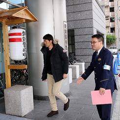 楢崎正剛選手 愛知県中警察署 一日警察署長 に就任 ニュース 名古屋グランパス公式サイト