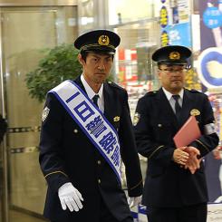 楢崎正剛選手 愛知県中警察署 一日警察署長 に就任 ニュース 名古屋グランパス公式サイト