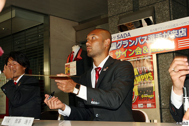 小川・安田・川又選手が来店！「オーダースーツSADA」名古屋栄