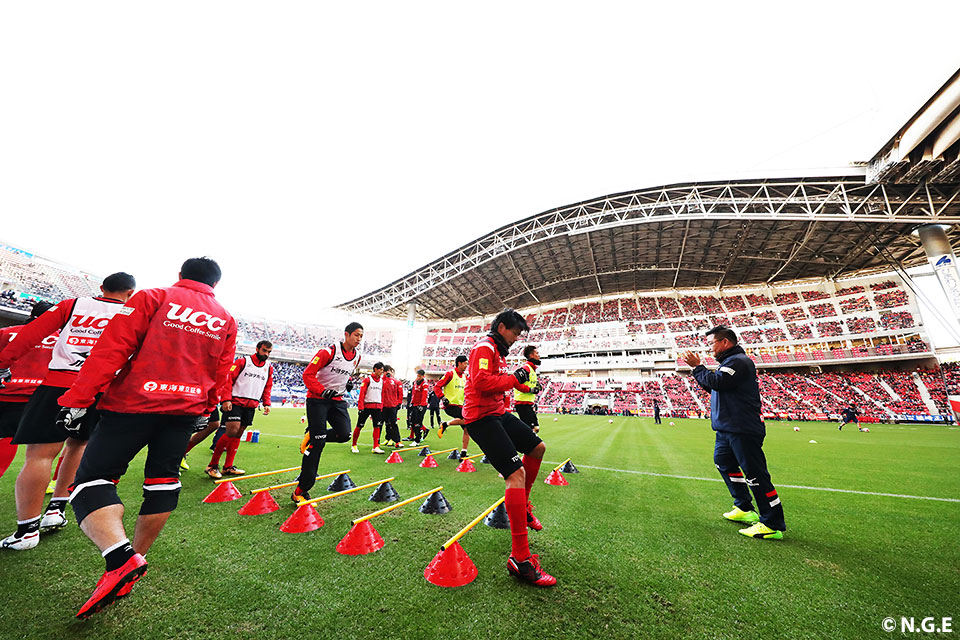 J1昇格プレーオフ 決勝：名古屋グランパス vs アビスパ福岡