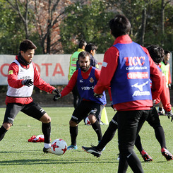 永井 龍 | 選手・スタッフ | チーム | 名古屋グランパス公式サイト