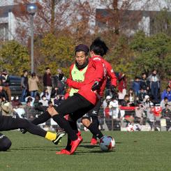 永井 龍 | 選手・スタッフ | チーム | 名古屋グランパス公式サイト