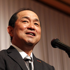 名古屋グランパス スタッフ実使用 長袖プラクティスシャツ 風間八宏 mqdefault.jpg