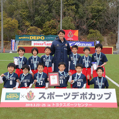楢崎 正剛 | 選手・スタッフ | チーム | 名古屋グランパス公式サイト