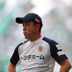 ずっと気になってた 風間 八宏 | 選手・スタッフ | チーム | 名古屋グランパス公式サイト ウェア