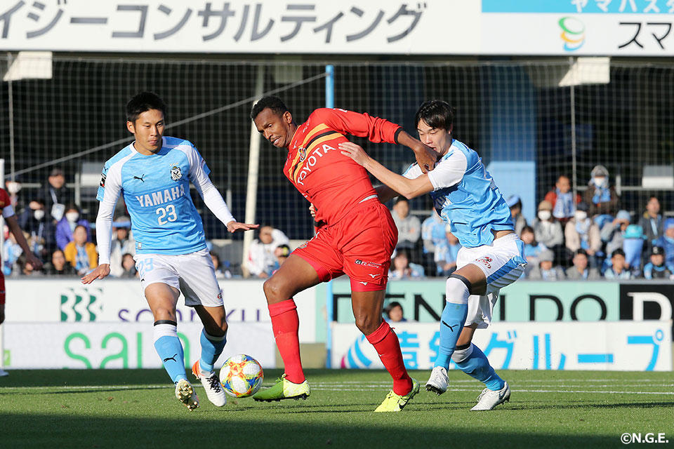 ジョー | 選手・スタッフ | チーム | 名古屋グランパス公式サイト