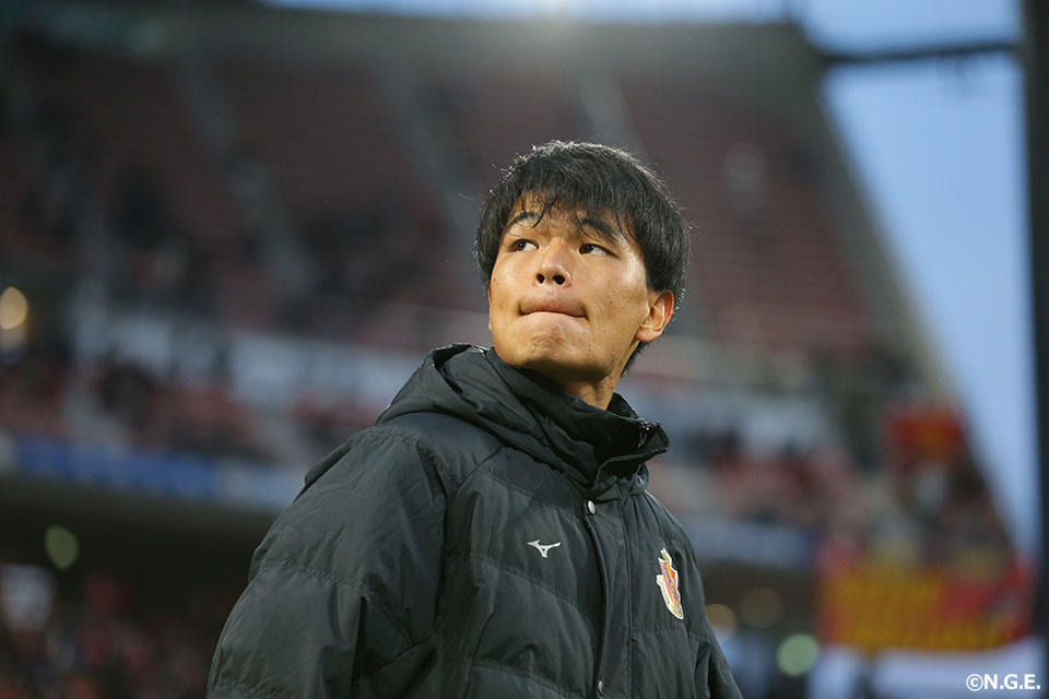 名古屋グランパス　深堀隼平 名古屋、生え抜き20歳・深堀隼平のプロA契約締結を発表「プロ