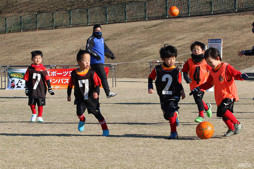 名古屋グランパスサッカースクール スクールマッチデー Supported By スポーツデポ の模様 1月 ニュース 名古屋グランパス公式サイト