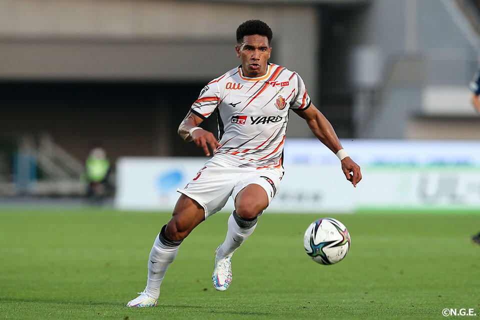 マテウス 選手 スタッフ チーム 名古屋グランパス公式サイト 名古屋グランパス公式サイト