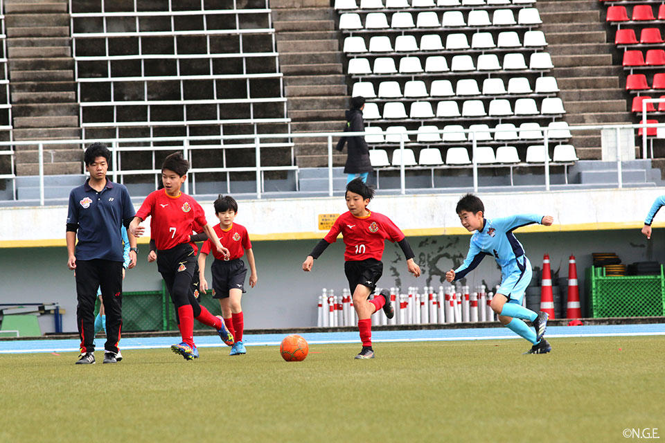 第4回 スポーツデポカップ 大会レポート 大会2日目 実施学年 小学2年生 小学6年生 ニュース 名古屋グランパス公式サイト