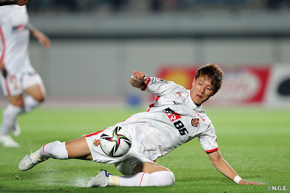 柿谷曜一朗 | 選手・スタッフ | チーム | 名古屋グランパス公式