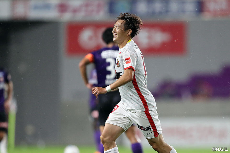 齋藤学 | 選手・スタッフ | チーム | 名古屋グランパス公式サイト