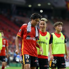 仙頭啓矢 | 選手・スタッフ | チーム | 名古屋グランパス公式サイト