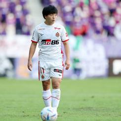 相馬勇紀 | 選手・スタッフ | チーム | 名古屋グランパス公式