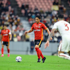 長澤 和輝 | 【⚽Jリーグ選手写真・壁紙はサカフォト】