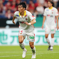 中谷 進之介 | 選手・スタッフ | チーム | 名古屋グランパス公式
