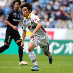 名古屋グランパス オンサイトカード 貴田遼河 18歳の貴田遼河とA契約「チームの勝利に貢献できる選手になれる