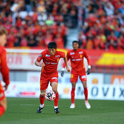 米本拓司 | 選手・スタッフ | チーム | 名古屋グランパス公式サイト