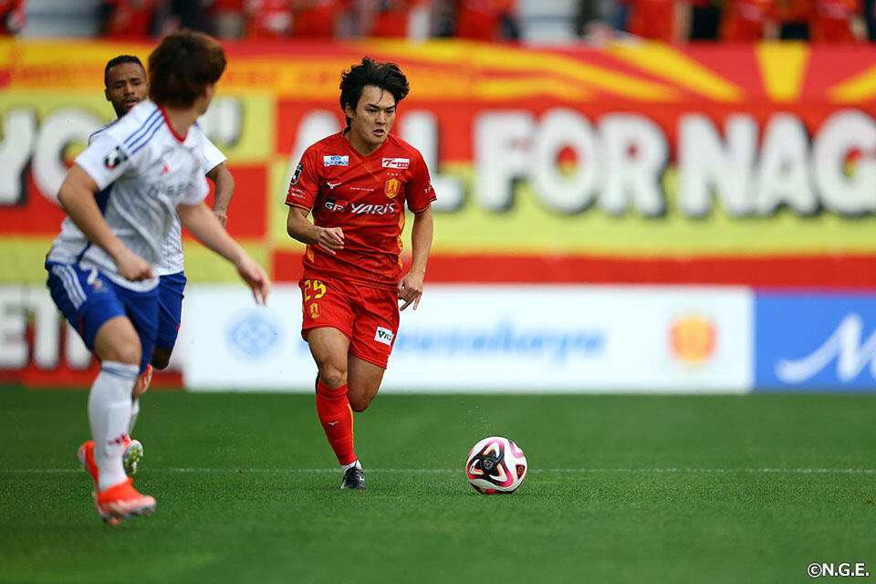 久保藤次郎 | 選手・スタッフ | チーム | 名古屋グランパス公式