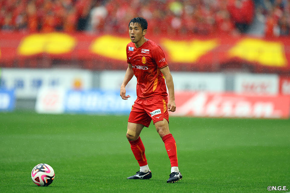 米本拓司 | 選手・スタッフ | チーム | 名古屋グランパス公式サイト