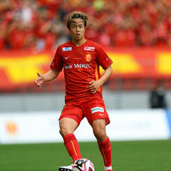 吉田温紀 | 選手・スタッフ | チーム | 名古屋グランパス公式サイト