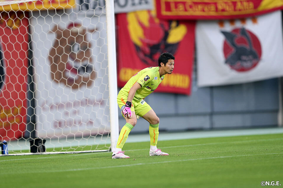 名古屋グランパス サイン入り 練習着 16番 武田洋平 HATTRICK（ハットトリック）-選手の想いをファンへ届ける公式