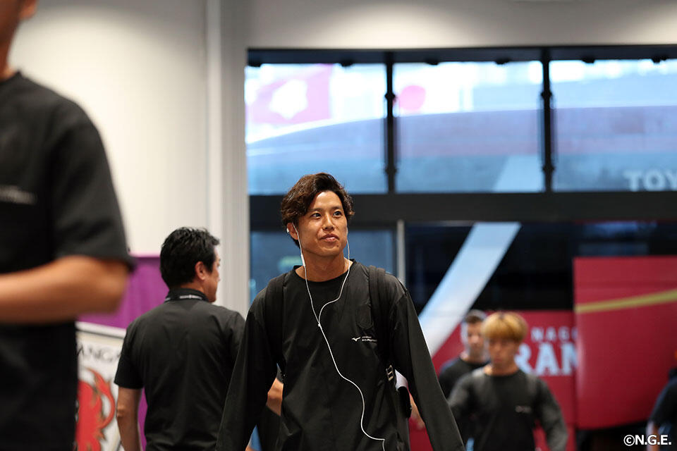 重廣卓也 | 選手・スタッフ | チーム | 名古屋グランパス公式サイト