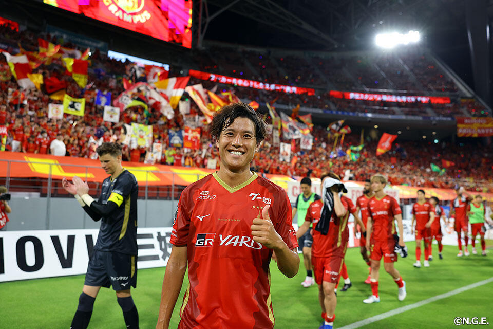 重廣卓也 | 選手・スタッフ | チーム | 名古屋グランパス公式サイト