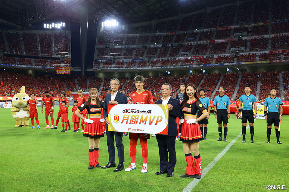 値下げ！サンフレッチェ広島　名古屋グランパス　パトリックスパイク 値下げ！サンフレッチェ広島 名古屋グランパス パトリック