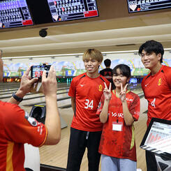 井上詩音 | 選手・スタッフ | チーム | 名古屋グランパス公式サイト