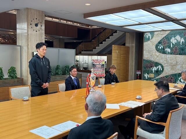 重廣卓也 | 選手・スタッフ | チーム | 名古屋グランパス公式サイト