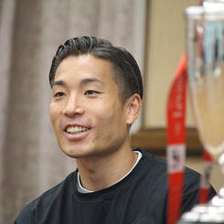 山中亮輔 | 選手・スタッフ | チーム | 名古屋グランパス公式サイト