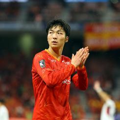 椎橋慧也 | 選手・スタッフ | チーム | 名古屋グランパス公式 椎橋慧也 | 選手・スタッフ | チーム | 名古屋グランパス公式
