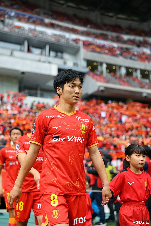 椎橋慧也 | 選手・スタッフ | チーム | 名古屋グランパス公式