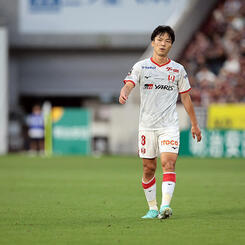 椎橋慧也 | 選手・スタッフ | チーム | 名古屋グランパス公式サイト