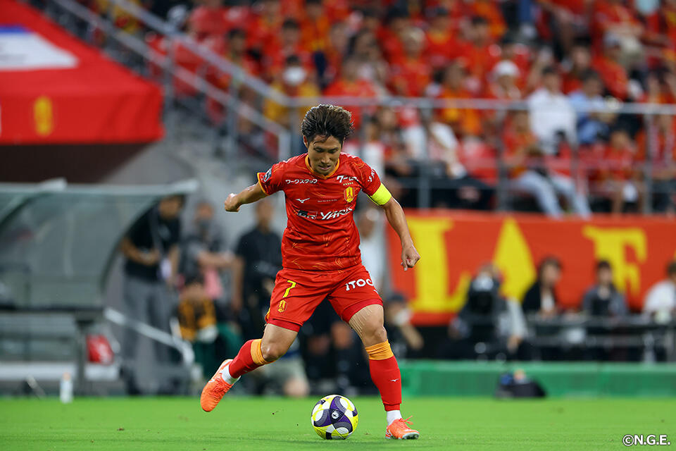 和泉竜司 | 選手・スタッフ | チーム | 名古屋グランパス公式