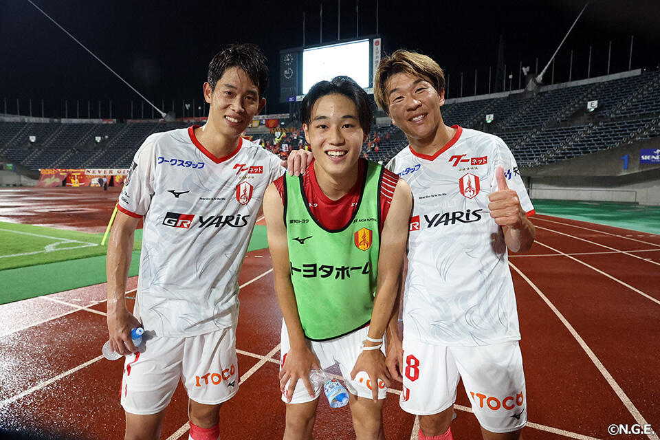 名古屋グランパス 永井謙佑 ハットトリックTシャツ L ご予約品】 ハットトリックTシャツ 永井謙佑 名古屋グランパス L