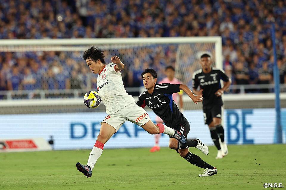 稲垣祥 | 選手・スタッフ | チーム | 名古屋グランパス公式