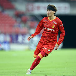 山岸祐也 | 選手・スタッフ | チーム | 名古屋グランパス公式サイト