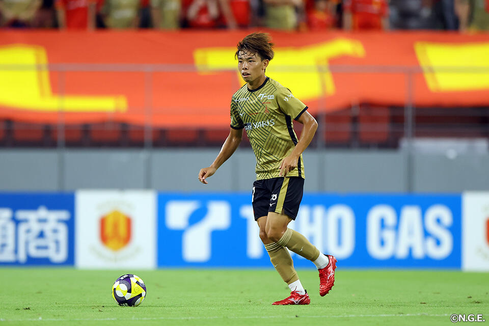 名古屋グランパス選手支給　ウォームアップウェア　内田宅哉選手 名古屋グランパス選手支給 ウォームアップウェア 内田宅哉選手