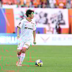 名古屋グランパス　森島司選手 2023シーズン等身大タペストリー アスリート 名古屋グランパス 森島司選手 正月のイベントで一緒