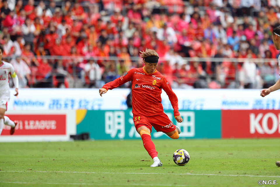 名古屋グランパス　ユニホーム　山岸祐也　11 XL 8/11 先着 名古屋グランパス FC限定 キッズ選手カード #11 山岸