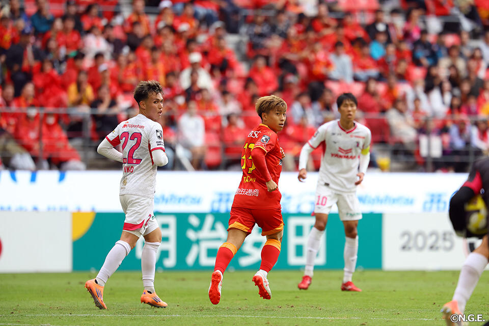 菊地 泰智 | 選手・スタッフ | チーム | 名古屋グランパス公式サイト