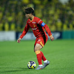 和泉竜司 | 選手・スタッフ | チーム | 名古屋グランパス公式サイト