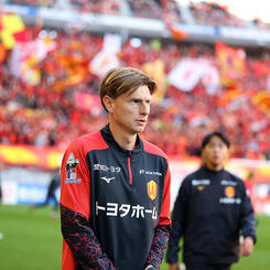 名古屋グランパスユンカー選手 キャスパーユンカー | 選手・スタッフ | チーム | 名古屋グランパス