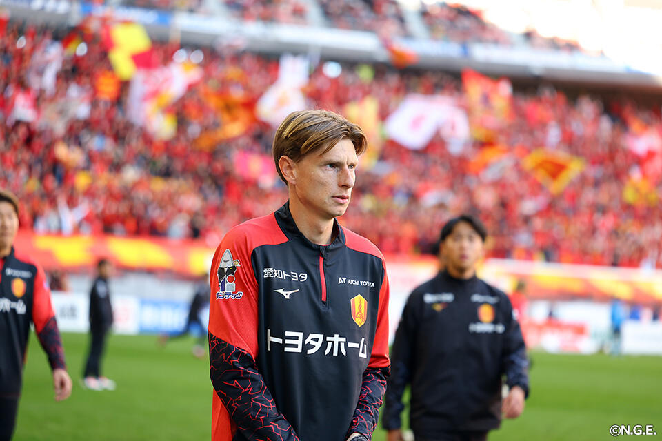 キャスパーユンカー | 選手・スタッフ | チーム | 名古屋グランパス