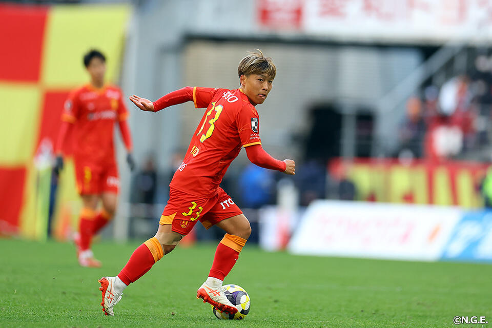 菊地泰智 | 選手・スタッフ | チーム | 名古屋グランパス公式サイト